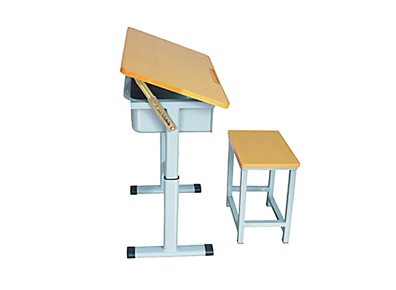 學(xué)生繪畫課桌椅 學(xué)生繪畫課桌椅