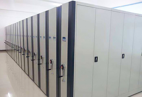 海發(fā)密集柜|書架案例:深圳信息職業(yè)技術(shù)學(xué)院學(xué)生會檔案室 檔案密集柜